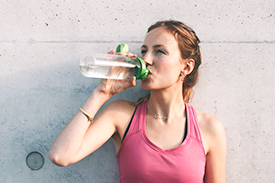   La alimentación fortalece el sistema inmunológico hidratación